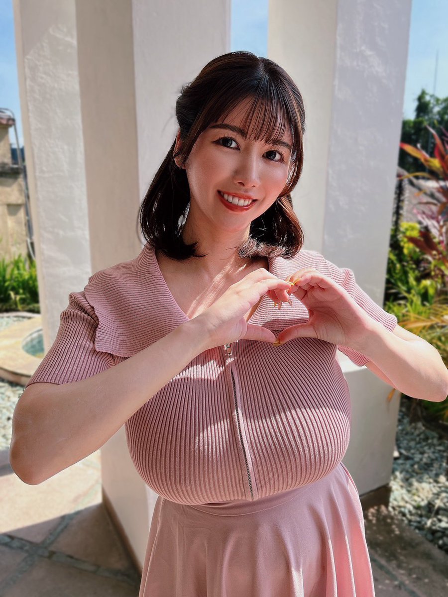 ako_kimu's tweet photo. 照らされるあこ🥧☀️ https://t.co/VLcD01DLHC