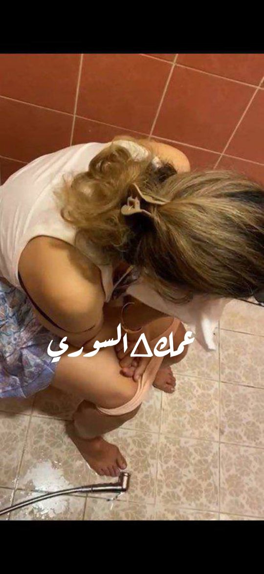 ManArabi024's tweet photo. ما ينلام الي أجساد أهله مفضوحة بالبيت ،،،، تخنزر واشبع خنزرة يا لعين القحبة امك هي السبب. https://t.co/6uLfBn6D7Z