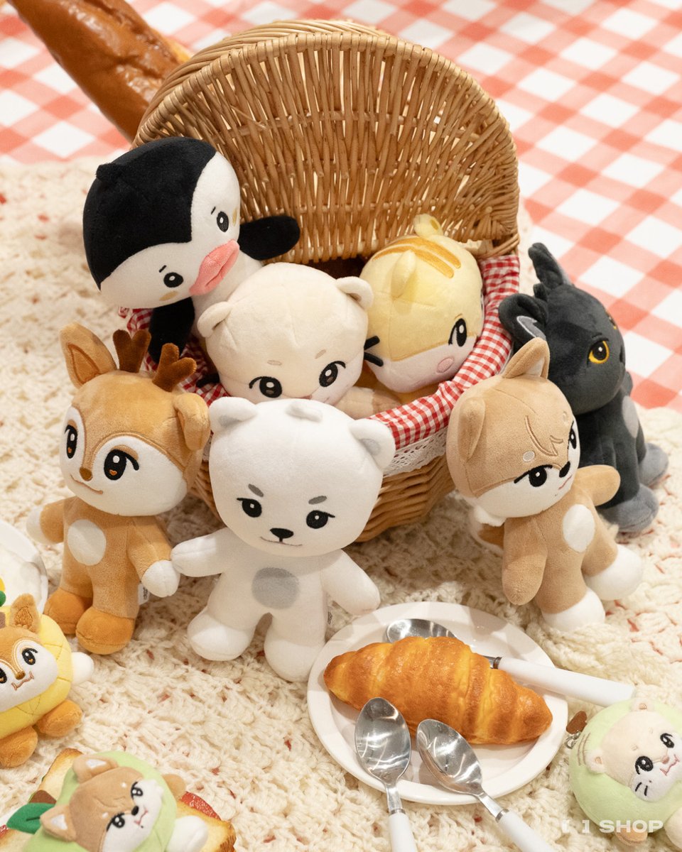 the_FANSSHOP's tweet photo. SWEET PICNIC with NEXZOO
NEXZOO POPUP STORE 2026

달콤한 순간이 한가득,
SWEET PICNIC은 오늘도 계속됩니다!

📅26.10.17 SAT - 10.29 THU (KST)
🌐현대백화점 신촌 U-PLEX 1F (서울 서대문구 연세로 13)

#NEXZ #NEXZOO
#SWEET_PICNIC_with_NEXZOO
#NEXZOO_POPUP_STORE
#FANS_SHOP #팬즈샵 https://t.co/p67igvgZ5w