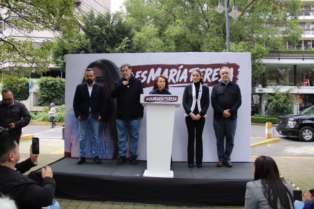 AlanAdameMX's tweet photo. 🔴|| ¿Quién está asesorando a @MaTeresaEalyMx?

⚠️Arrancar su campaña (ilegal) acompañada de personajes nefastos como: El Cero Votos, Noroña y Dolores Padierna

🐀 Es dejar en claro que estás rodeada de la peor podredumbre de Morena y de la 4T

👉🏼Pobre chava. https://t.co/GY5iml9ZlX