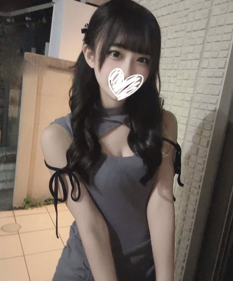 sarolmichal's tweet photo. もう若くないことは分かってます💦それでも『かわいい』って 思ってくれる方がいたら会いたいなー https://t.co/wdET2oD1WH