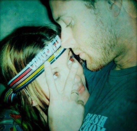 danneelfiles's tweet photo. Yesterday, during #SPNCOL, Jensen told the story about how him and Danneel feel in love 🥹💗 He talks about the car pulling to set of Ten Inch Hero, and how, 16 years in, he is still trying to find a way to impress her ❤️‍🩹

“I always had my eye on her” - Jensen https://t.co/TUhtoNMoQU