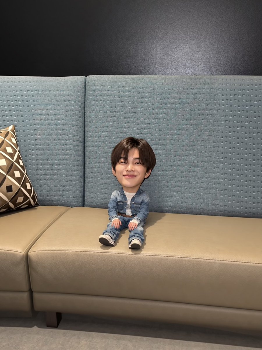 tetecoidezinha's tweet photo. MINI #KEONHO 🤏😭 https://t.co/GY2WRPr52r