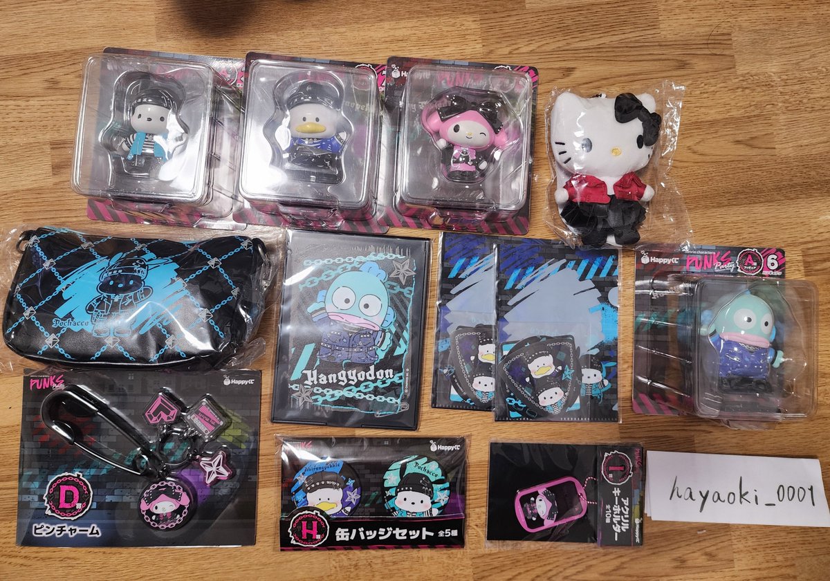hayaoki_0001's tweet photo. Sanrio characters PUNKS Party ~ Halloween2026~ サンリオ Happyくじハッピーくじ

譲:画像のもの

求タキシードサムの何か

出来れば同等交換か買取でお願いします

 #サンリオ交換 https://t.co/IZNQxETMfB