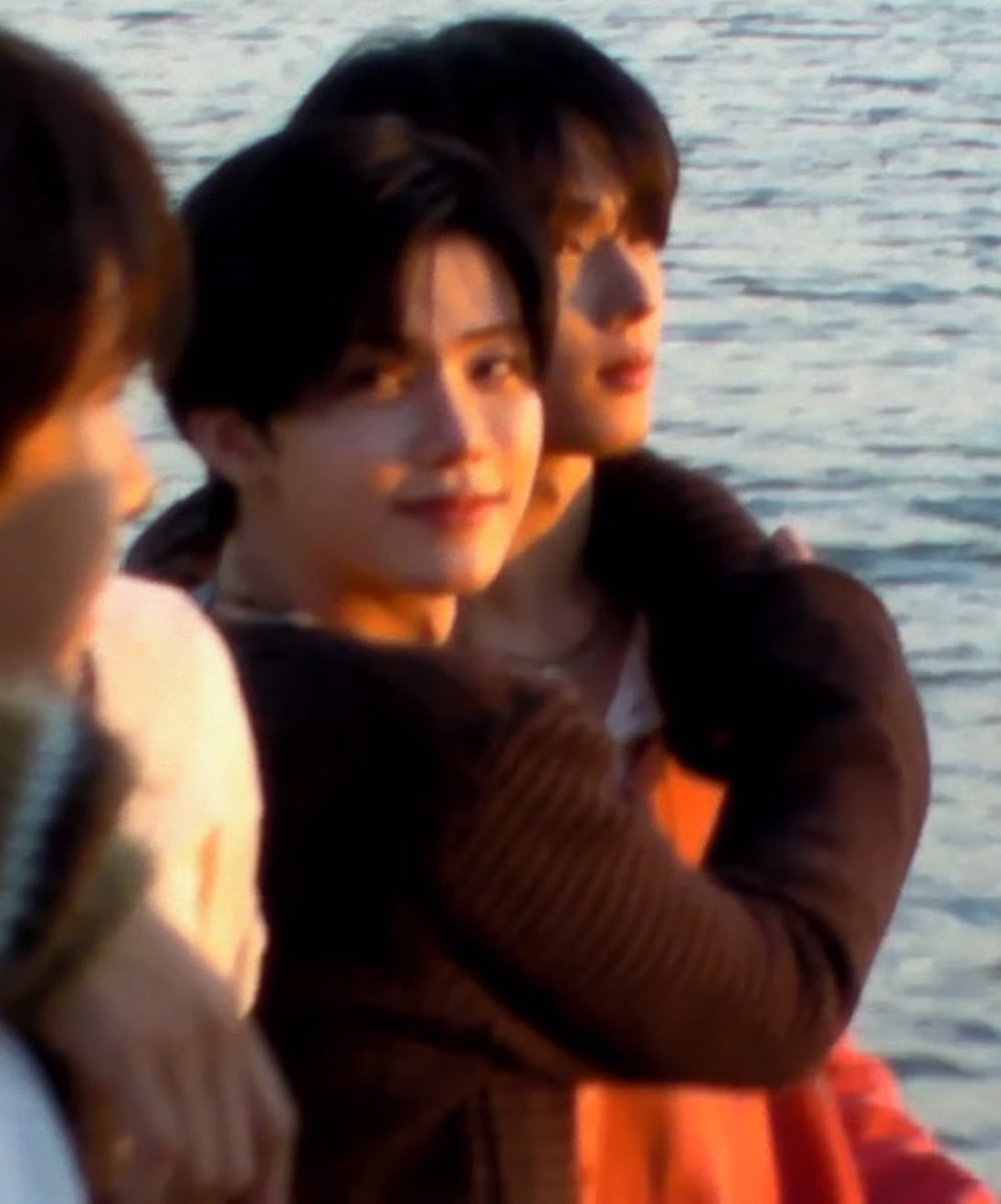 haczelnutze's tweet photo. Beneran dia yang ngelahirin jisung😭 https://t.co/268UcftBsm