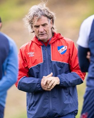 MATYVALLEJO's tweet photo. #DanielCarreño *COMO DT DE NACIONAL
PJ 150
PG 82
PE 33
PP 34
-de 450pts disputados; logró: 282pts
📊62.6%

#DanielCarreño *COMO DT DE NACIONAL
Temporada 2026
PJ 13
PG 10
PE 3 https://t.co/PRp5EIU9Ym