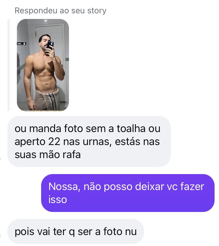 Rafoboyy's tweet photo. Vamos virar voto né https://t.co/C3RqU8JIDc