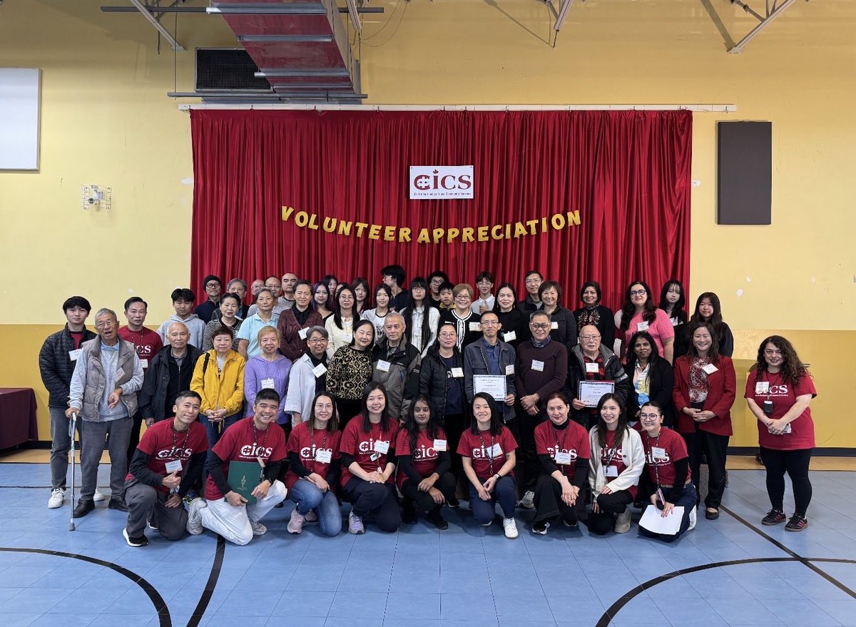 JeanYip3's tweet photo. 👏❤️ It was my great pleasure to recognize the  @cics_canada volunteers! They held an appreciation event to recognize the volunteers who make a meaningful difference in the lives of newcomers and families across our community. Their dedication helps newcomers navigate life in Canada, access essential services. 

I had a great CICS executive director on federal opportunities. 

#ScarboroughAgincourt #Volunteers #DeliciousLunch