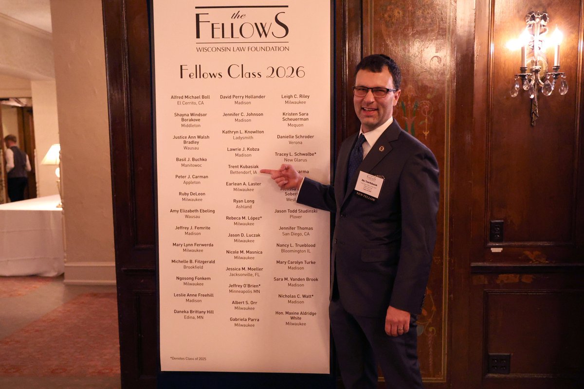 StateBarofWI's tweet photo. https://t.co/jabiXy56Sc

#wisconsinlawyer #wisconsinlaw #wisbar https://t.co/nGnMQsvyOg