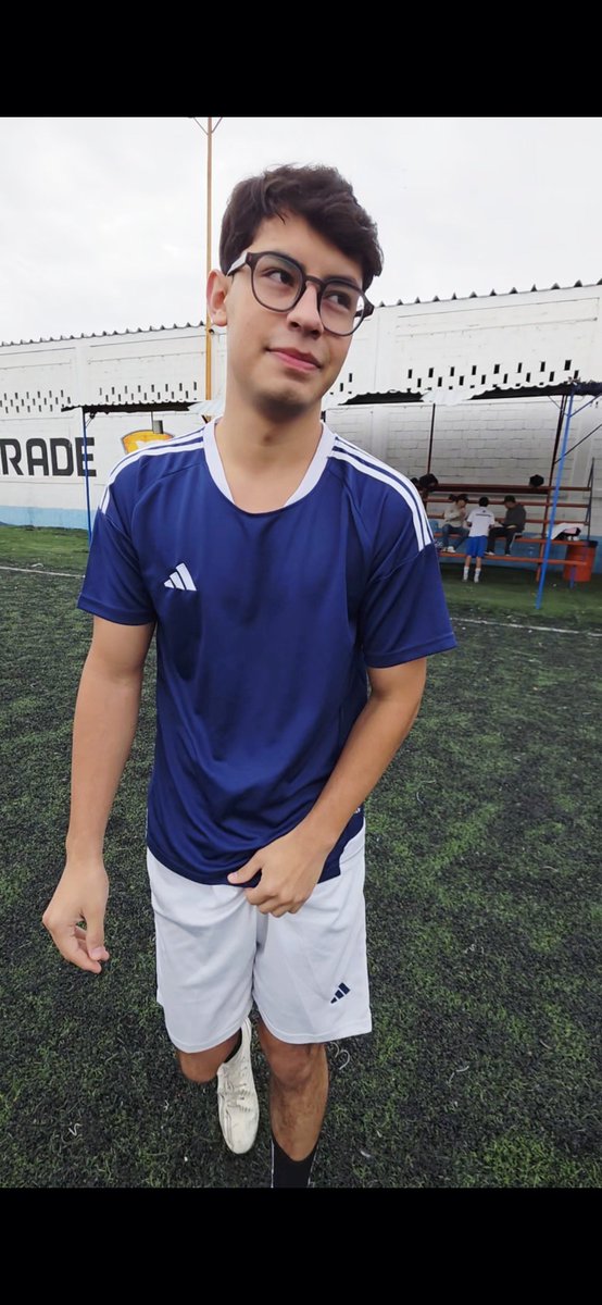 alacranes_4ever's tweet photo. Aquí nuestros alacranes favoritos 😍

#futbol #Chacal #guapo https://t.co/0oRW5gsQUX