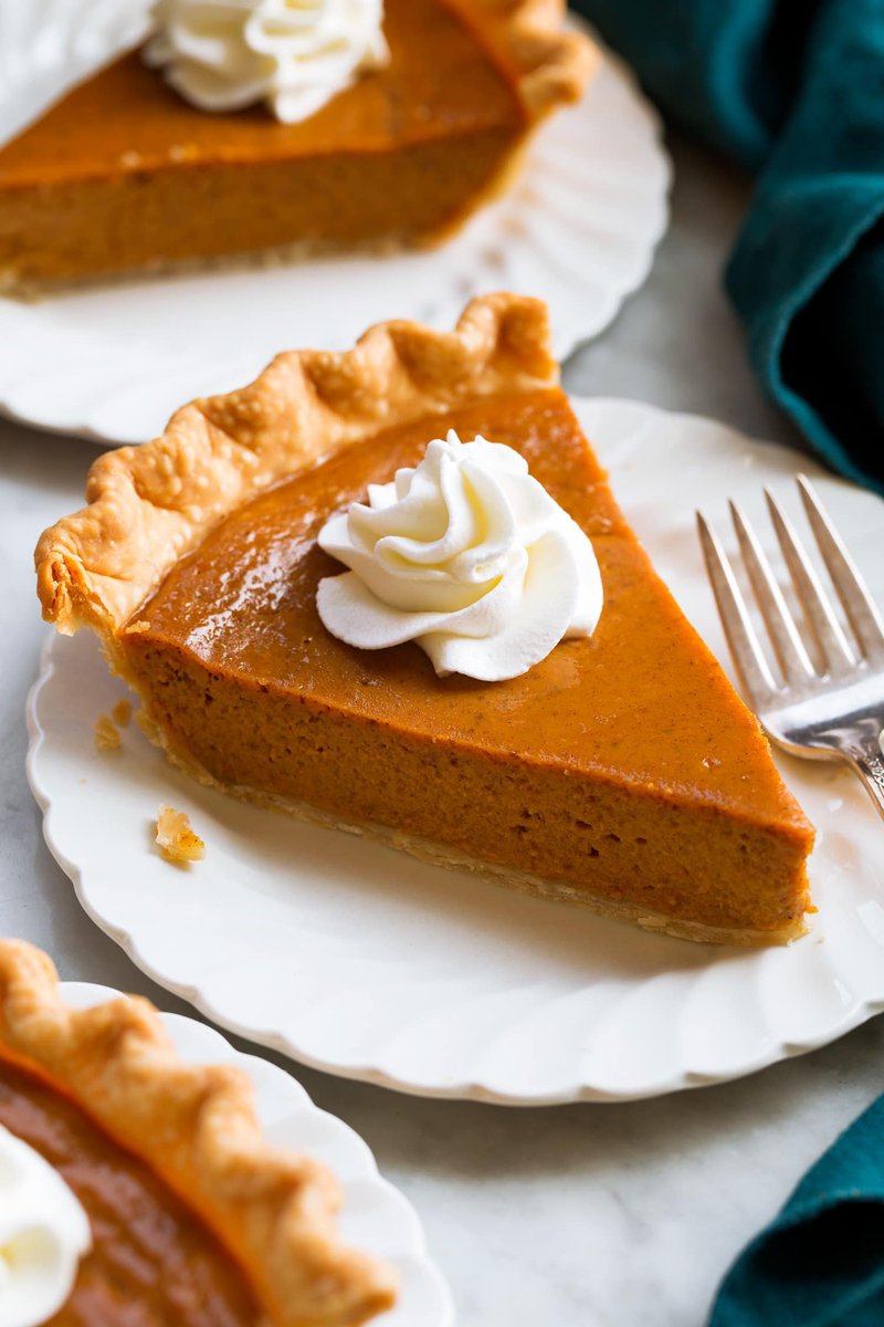 Pickuptruckdude's tweet photo. @oidonhagouda Pumpkin Pie, Candy Apples, Turkey for Thanksgiving and Chilli on a cold day https://t.co/DRttUVAH54