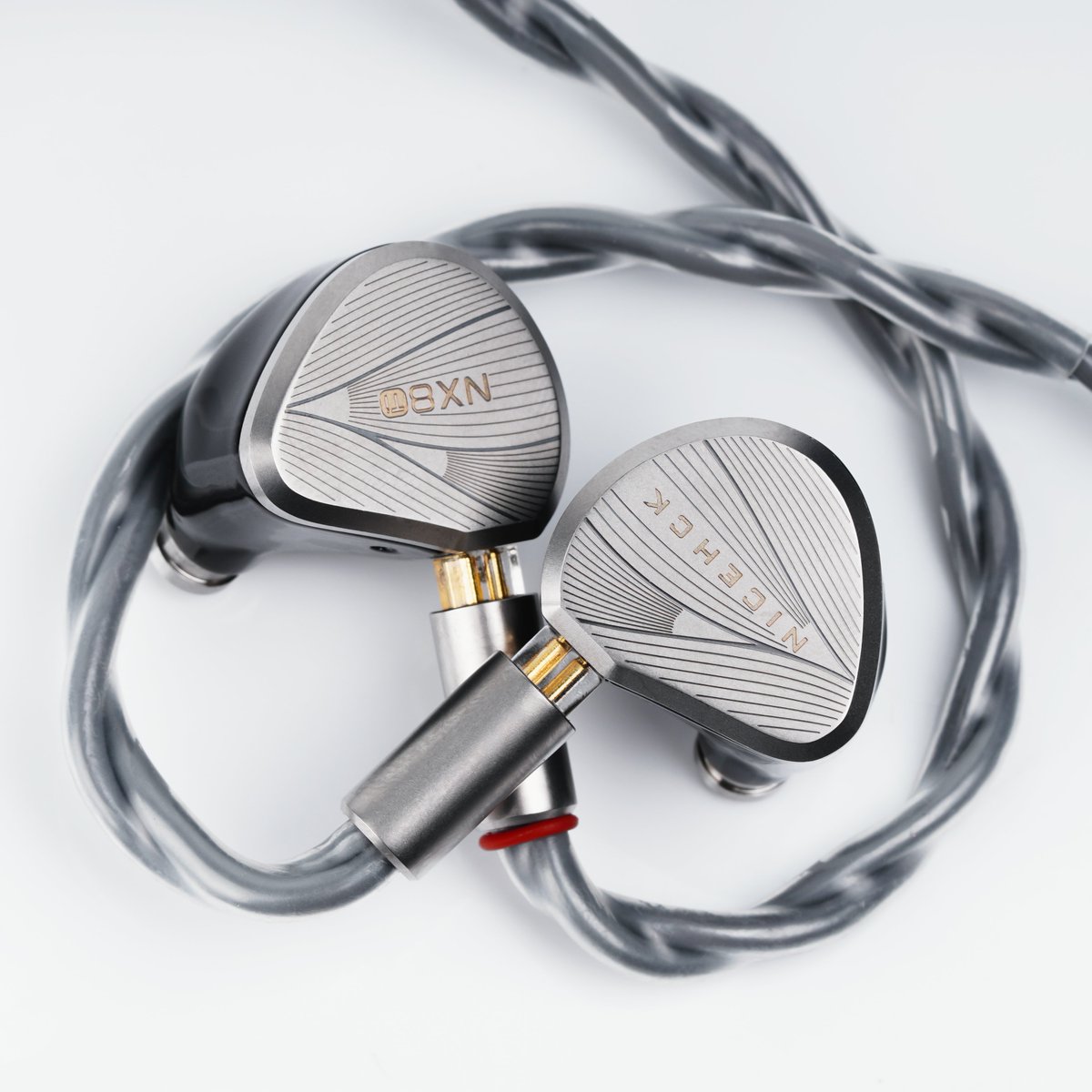 NiceHCK_Audio's tweet photo. ＜NX8Ti、おすすめ商品＞
https://t.co/qFth1Hrzc0

🌟1DD＋6BA＋1PZT、４ウェイ精密クロスオーバー設計
🌟チタン合金レーザー刻印フェイスプレート
🌟2種類の交換式ノズルを採用する

#NICEHCK #Amazon https://t.co/sktFIN4TS8