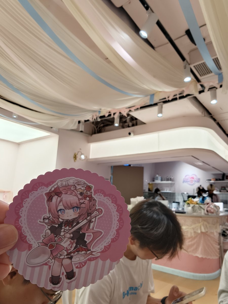 Fredskiso's tweet photo. come back to hangzhou https://t.co/4mOOHVBHEi