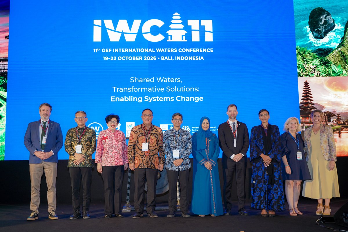 SaraFOlivella's tweet photo. Our #oceans know no borders, and neither should our solutions. At #IWC11 in Bali today, 400+ delegates are coming together to turn shared challenges into collective action. The goal: lasting solutions that protect #marine ecosystems and the communities that depend on them. https://t.co/vKUueLfNFV