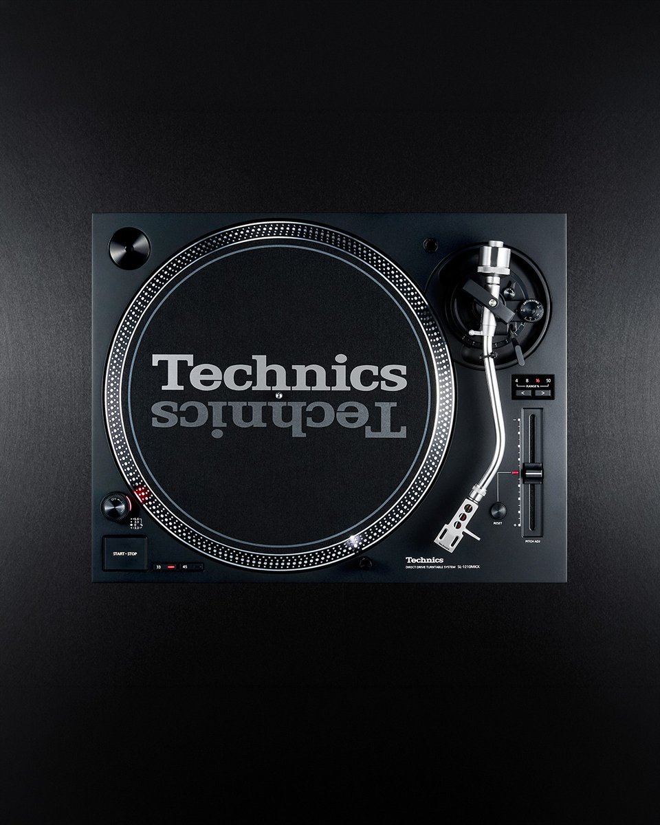 technics's tweet photo. Direct Drive Turntable System
SL-1210MKX

Expanding the Boundaries of Vinyl Performance
Developed with professional DJs, the SL-1210MKX is designed to unlock greater creative freedom through enhanced stability and expanded control, enabling DJs to shape unforgettable atmospheres. https://t.co/xT351uL3xm