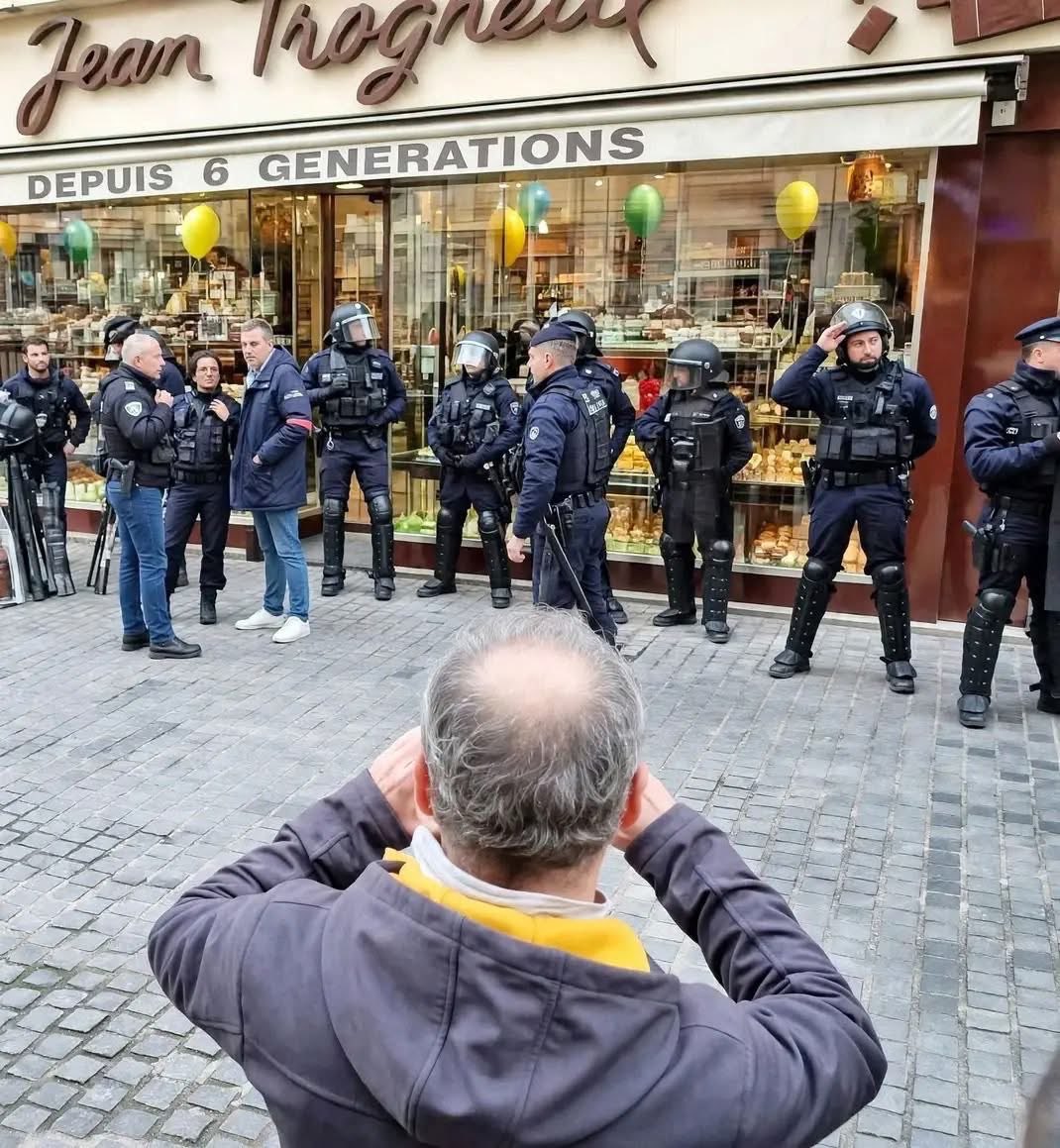 MissPeelEmma's tweet photo. On voit les priorités 😡 https://t.co/HGsBSsvVf6