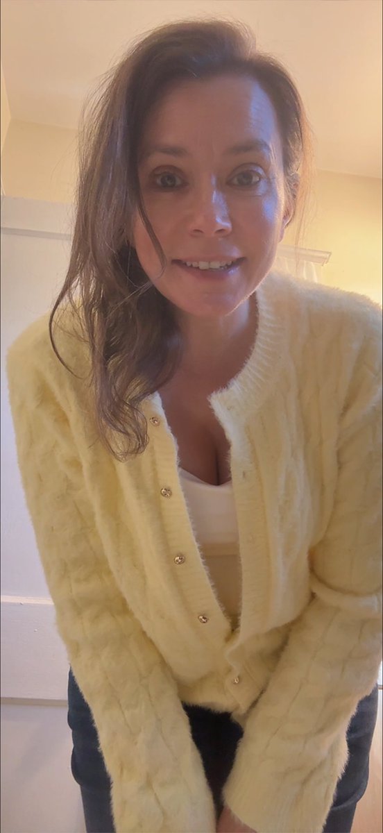 DevotedPatsy72's tweet photo. Hey there 🫶🏻How was your day love? https://t.co/iGDiQJc6zd