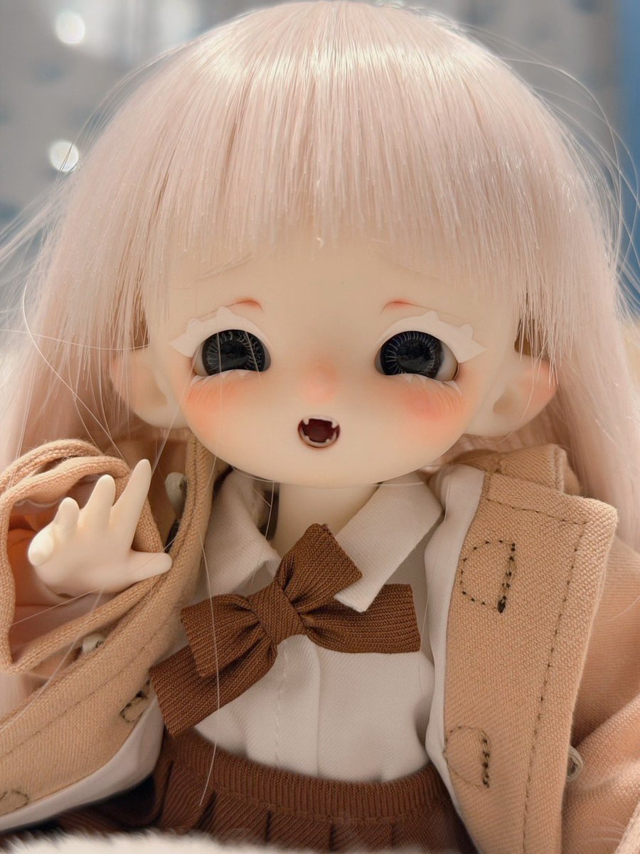 sakur_doll's tweet photo. #おはドル
 食べちゃうよ！なフラーラちゃん https://t.co/CYGvgPXfTF