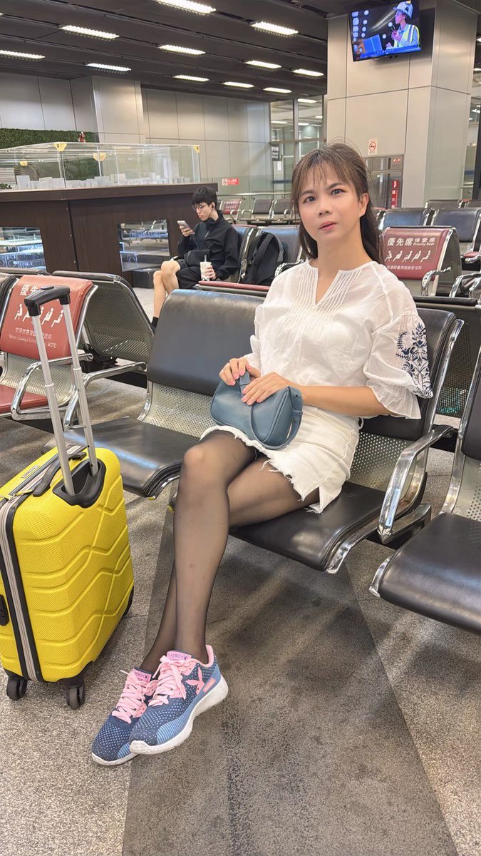 zhouxiaowu742's tweet photo. 我的人生，一直趕路 https://t.co/RU7Hd5IrDJ