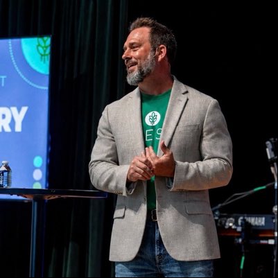 JR_UpToHere's tweet photo. #NewProfilePic https://t.co/d8FeKv7Stm