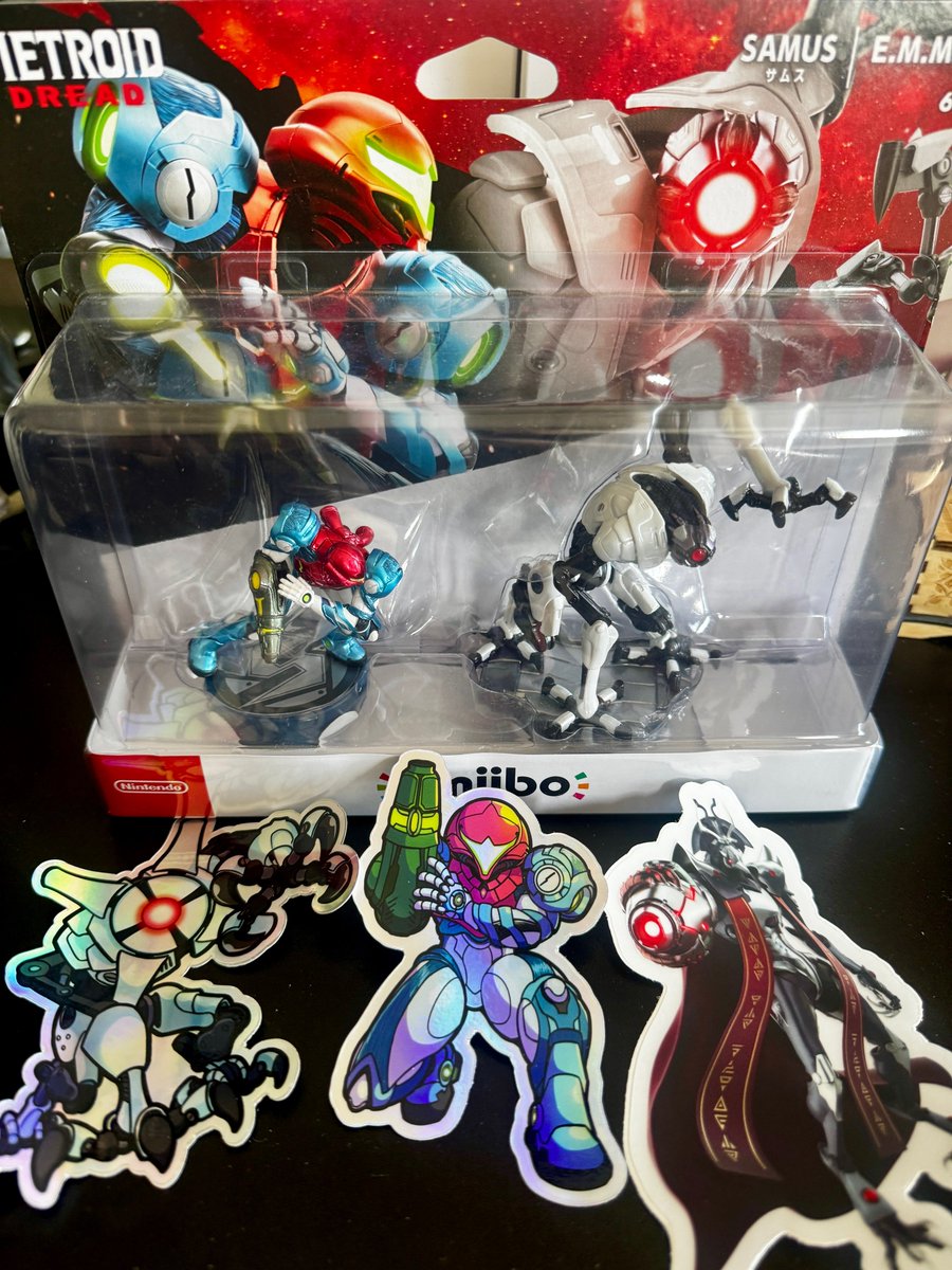 MetroidDatabase's tweet photo. and stay for the giveaway! Win the Dread Amiibo 2-pack &amp; stickers completely free! https://t.co/U3oucPDkVS