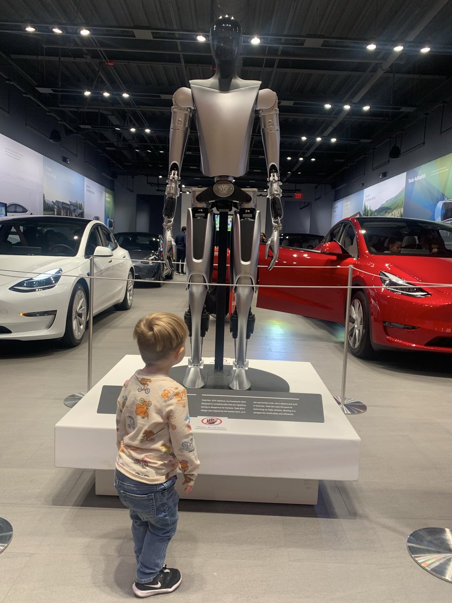 MicroM43's tweet photo. @elonmusk 🙏🚀🪐 https://t.co/wVyBmlJ0Ff