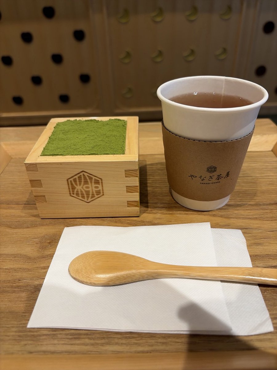 6qCay's tweet photo. 上野駅でお茶！
と抹茶ティラミス🍵
空いてて穴場かも！ https://t.co/NYKeMzmyp9