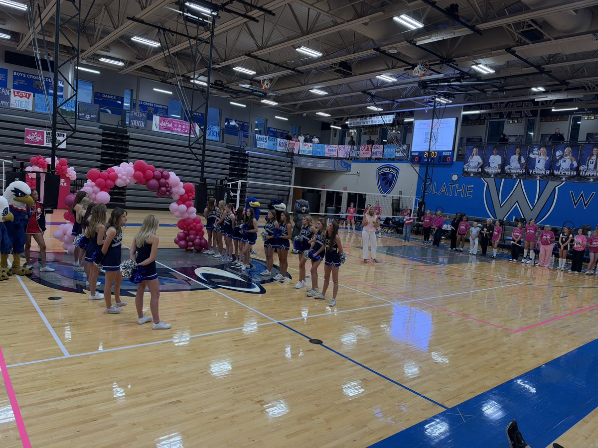 ADButlerOW's tweet photo. Dig Pink is always a night of great volleyball for specail cause! https://t.co/JKidQbF0cv