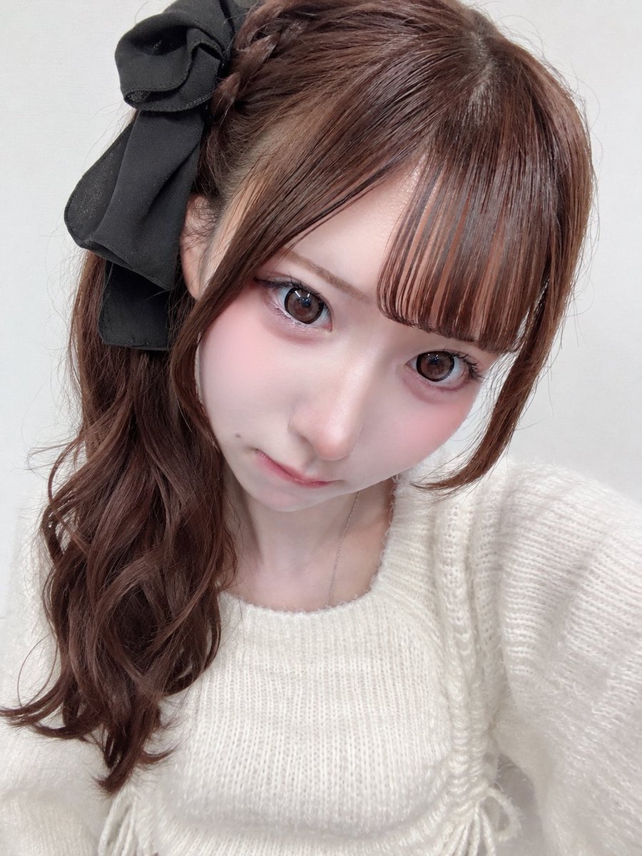 maria_PMH's tweet photo. おはりぁ🐹
デビュー日まであとぴったり1週間！
予定つめつめな毎日ももう少しで終わっちゃうのか...🥺
今日も無理せず頑張ろぉね~✊🏻 ̖́- https://t.co/2dNFbhCLu4
