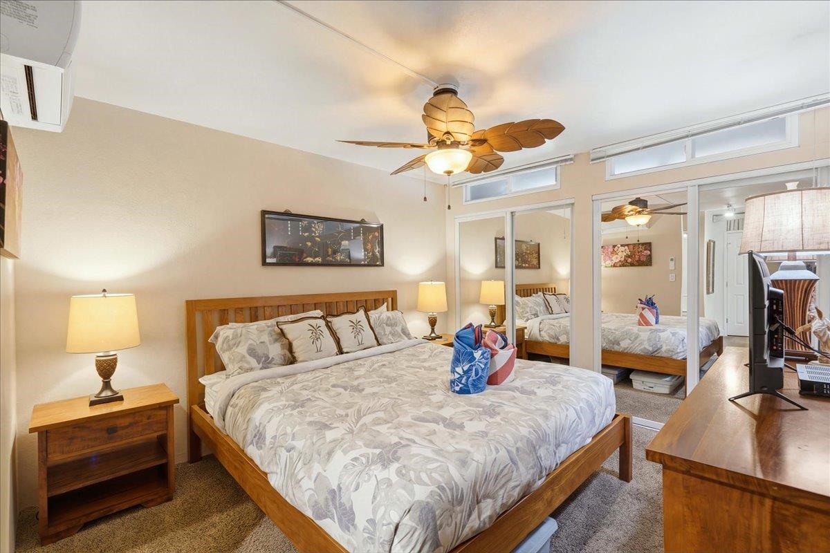HawaiiLife's tweet photo. Just listed by Karin Carlson, R(B) is 2531 S Kihei Rd D111, in Kihei, Maui, for $599,000.

https://t.co/STdkK5COgc

Updated, hotel-zoned 1-bed, 1-bath vacation rental at Kihei Akahi. 

Tap the link for more details.

#HawaiiLife #Maui https://t.co/ViqGdvrhdG
