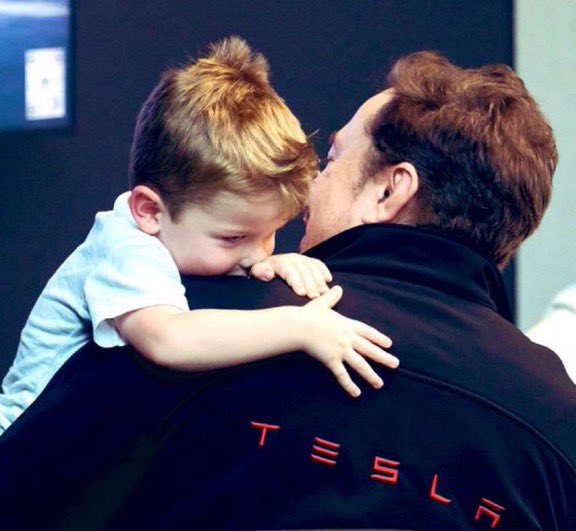 EvasFSD's tweet photo. My children didn't choose to be born, I chose to have children. They owe me nothing, lowe them everything. 🫶

—Elon Musk @elonmusk https://t.co/Oj4WLJRUMi