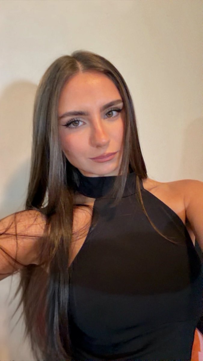 danielaisaabeel's tweet photo. 🐈‍⬛🐈‍⬛🐈‍⬛🐈‍⬛ https://t.co/8SBze20pNM