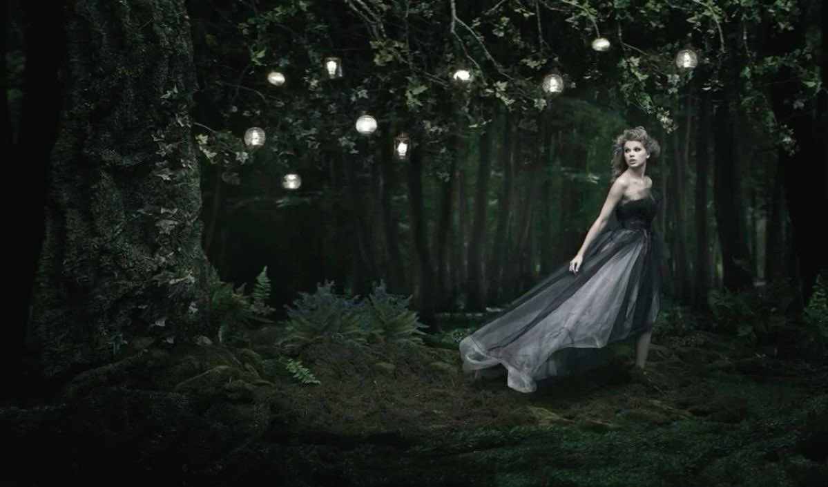 iwonderstruck17's tweet photo. La estética de Speak Now está muy infravalorada 🤌🏻🤌🏻  la obra de arte que es 🫦 https://t.co/CdBgdaVbVw