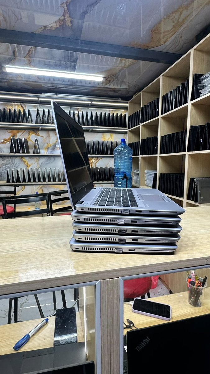 ecbtechnologies's tweet photo. Need a reliable laptop for work, business or school? This HP ELITEBOOK 840 G4 Core i7 machine offers solid everyday performance at a pocket-friendly price.

✅ Intel Core i7 Processor 
✅ 8GB RAM 
✅ 256GB SSD

Selling at KSh 30,000!
Call/WhatsApp: 0717 040 531 
📍 Iconic Business Plaza, 3rd floor Room T12 
🚚 Countrywide delivery available.