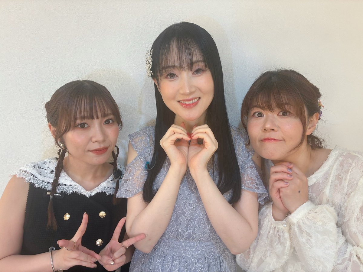 tada_aoi's tweet photo. KMP名古屋でご一緒した、櫻井浩美さんとYURiKAちゃんと❤️
櫻井さんとは15年以上ぶりの再会！下手くそなゆりっぺのモノマネやりまくってすみませんでした！
YURiKAちゃんとは1ヶ月ぶり☆オタトークが盛り上がり、時間が足りませんでした^_^
お二人ともありがとうございました♪
#KeyMusicParty https://t.co/22Q0gzHdjt