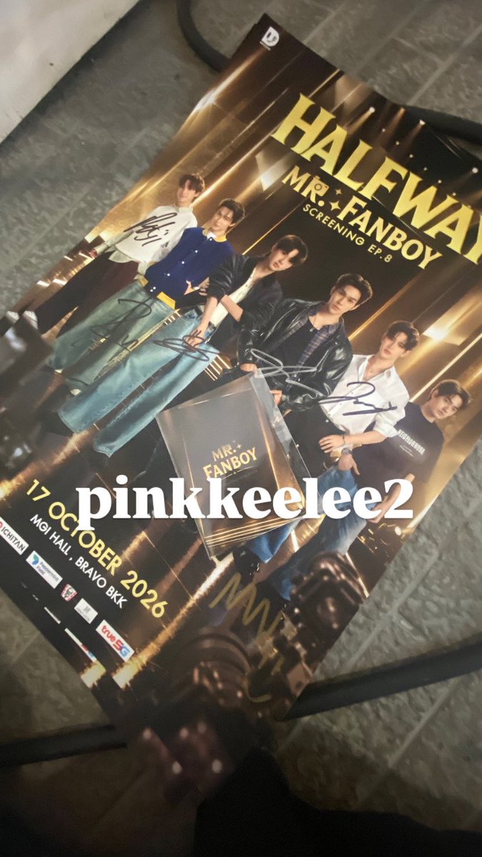 pinkkeelee2's tweet photo. โปสเตอร์ ไซน์ +การ์ด5ใบ 500บาท 
สนใจ Dm ka 
#รักสุดใจนายแฟนบอยSeries
#MrFanboySeries
#ตลาดนัดอู่อู๋เซฟ https://t.co/b4FXblIOmX