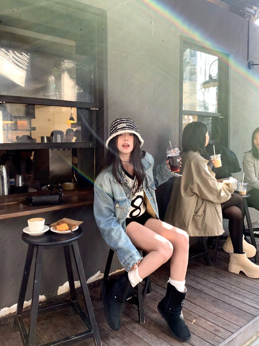 yyamaha125's tweet photo. 서울에 있고 시간 괜찮아요. 편하게 DM 주세요~ 👋 https://t.co/MgMMFQ3qMK
