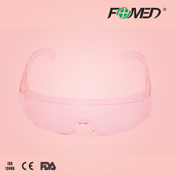 MarsXiong719's tweet photo. Fomed Industries Inc, found in 2000, more than 20 years exporting experiences. Dental Care Protective glasses, Industry Level plastic made, shape&amp;size can be customized.#MedicalGauze‌ #MedicalBandage‌ #AbsorbentPad‌ #MedicalPackaging‌ #MedicalDisposables‌ #WoundDressing‌ #Fomed https://t.co/awemgQD5re