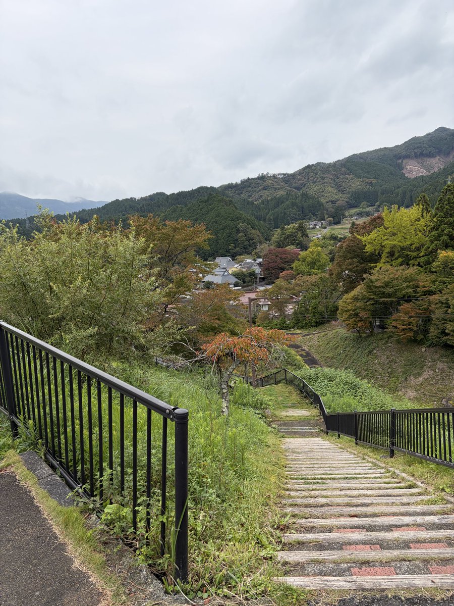 moo2080324's tweet photo. 俺が生まれ育ったとこはこんな田舎です。 https://t.co/D5ClUthWkb