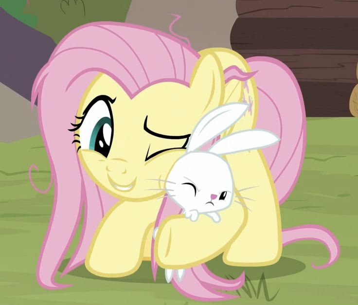 lesbylered's tweet photo. Hols @howobvioushols as Fluttershy 🦋 https://t.co/mJq2dx3puS