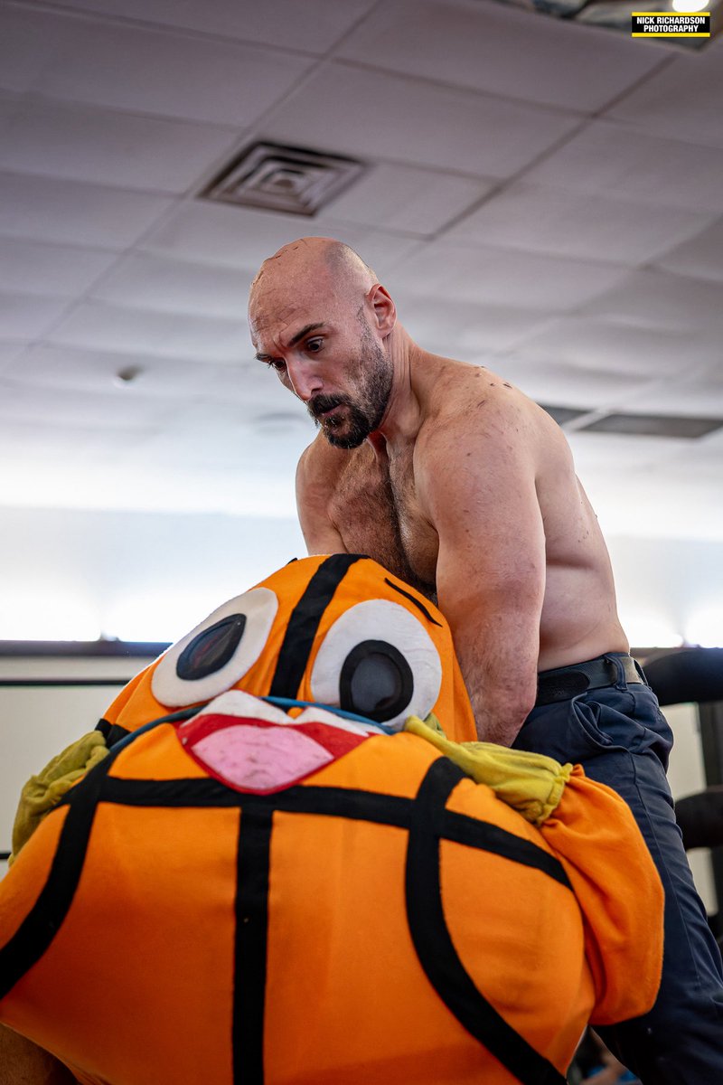 RumbleBunny777's tweet photo. ๐โค๏ธโ๐ฉน๐ฉธ
Love will make you do some crazy things.. @SLADEISALIVE @GCWrestling_ #JCWNightmare
๐ธ: @NickNrichard https://t.co/OFMcNwKvJp