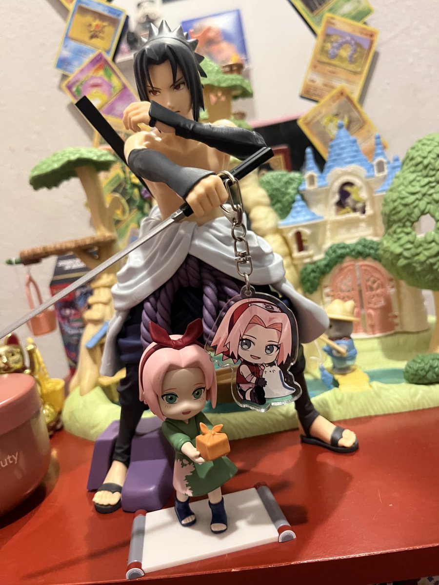 sasusakuworld's tweet photo. he’s a sakura stan too https://t.co/hqWddqQfMu