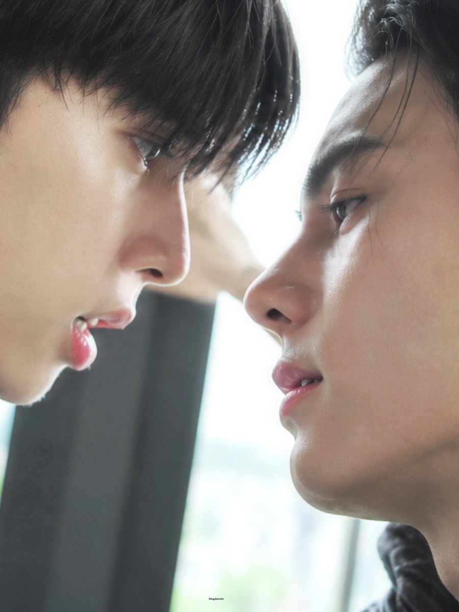 staryueyue02's tweet photo. พวกเราดูแค่หยกอิงตีกันก็พอคับ อย่าตีกันเองเลย ไปช่วยกันตีหยกดีกว่า พี่อิงสวยขนาดนี้ กล้าต่อยเค้าได้ไง 😞

#foolinlove #BankArtit​ #Copterntp #copterbank https://t.co/mXofaQU9fE