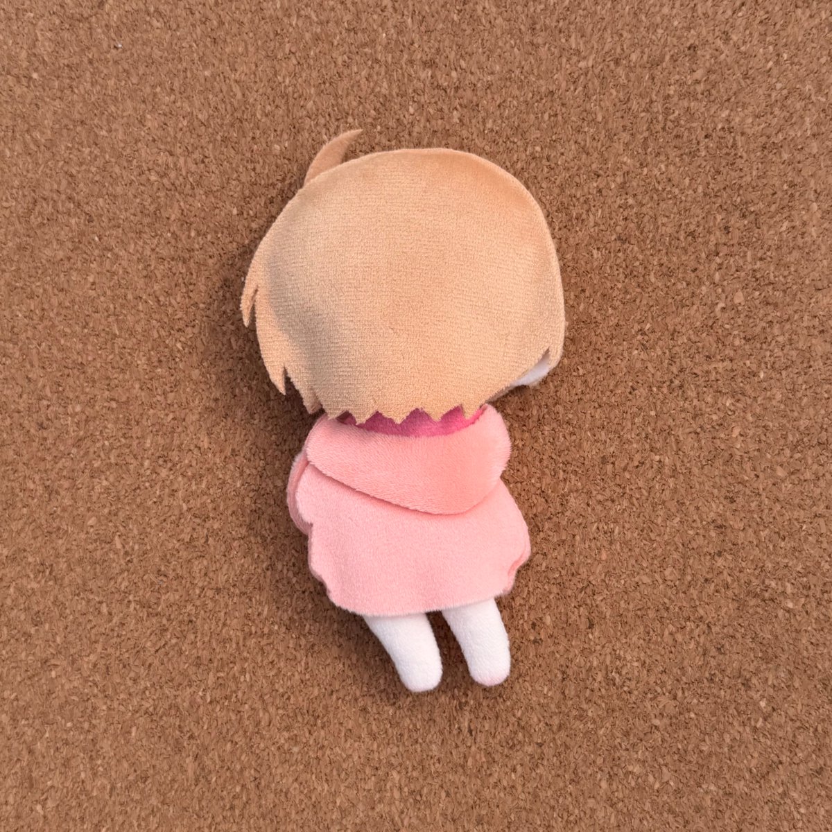 subzun4623's tweet photo. ぺたんこぬいちゃ〔2.5Dぬい〕の型紙 | 桜楽屋 https://t.co/WrVEwsJ6py

ゆりえ口とノーマルのお顔、２種類の2.5Dぬいが作れる型紙の販売を開始しました。
型紙と作り方に加え、別形状の型紙作成でのヒントなんかも記載しています。

ヘッドのみ作成して、推しの祭壇や持ち物を飾るアクセサリーにしても可愛いですよ(*´ω`*)
