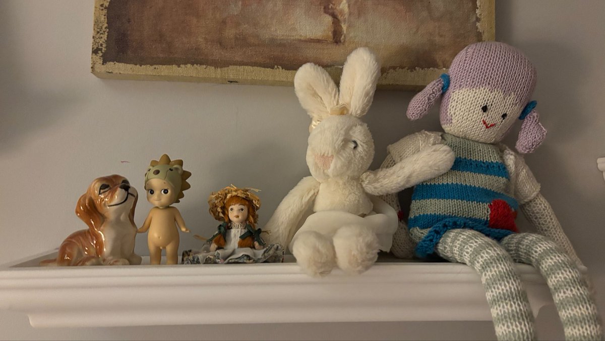 hisfavstepdad's tweet photo. and little friends🌸 https://t.co/auY9cnLIqg
