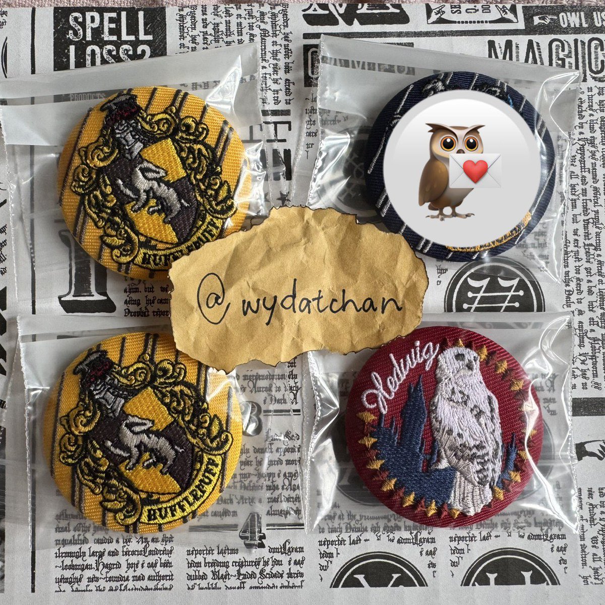 wydatchan's tweet photo. ハリーポッター　刺繍缶バッチ　交換

[譲]  写真のもの

[求]　
百味ビーンズ　9と3/4番線
>>>>>>>>>バースデーケーキ

郵便局にて発送、領収証書を送らせていだきます、その他ご希望があれば対応可能です。 https://t.co/wKNG1kKNJg