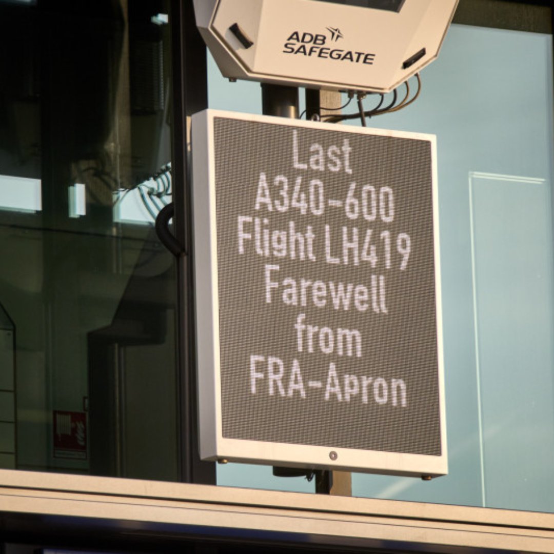 Transponder1200's tweet photo. #Lufthansa 🇩🇪 retiró el #Airbus #A340-600 tras 23 años. El último vuelo, #LH419, llegó de Washington-Dulles a Frankfurt el 19 de oct. El último vuelo fue operado por el D-AIHW, entregado nuevo a Lufthansa en diciembre de 2008. Los #A350 y #B787 toman su lugar. #Aviation #Avgeek https://t.co/ETxyu8xh1y