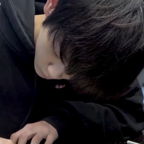 akitoookitty's tweet photo. ☾ 𓂃  looking for oomfs

　　elliot  ﹒  he/him 
　　4teen  /  skztxt  ult
　　no dni  ⟡  block freely

　　♡  /  ↻  to be oomfs 𓈒

#stantwt #moatwt #kpoptwt #moothunt #promotwt #amongustwt #phmtwt #staytwt #rygostwt https://t.co/Yyqevfked7
