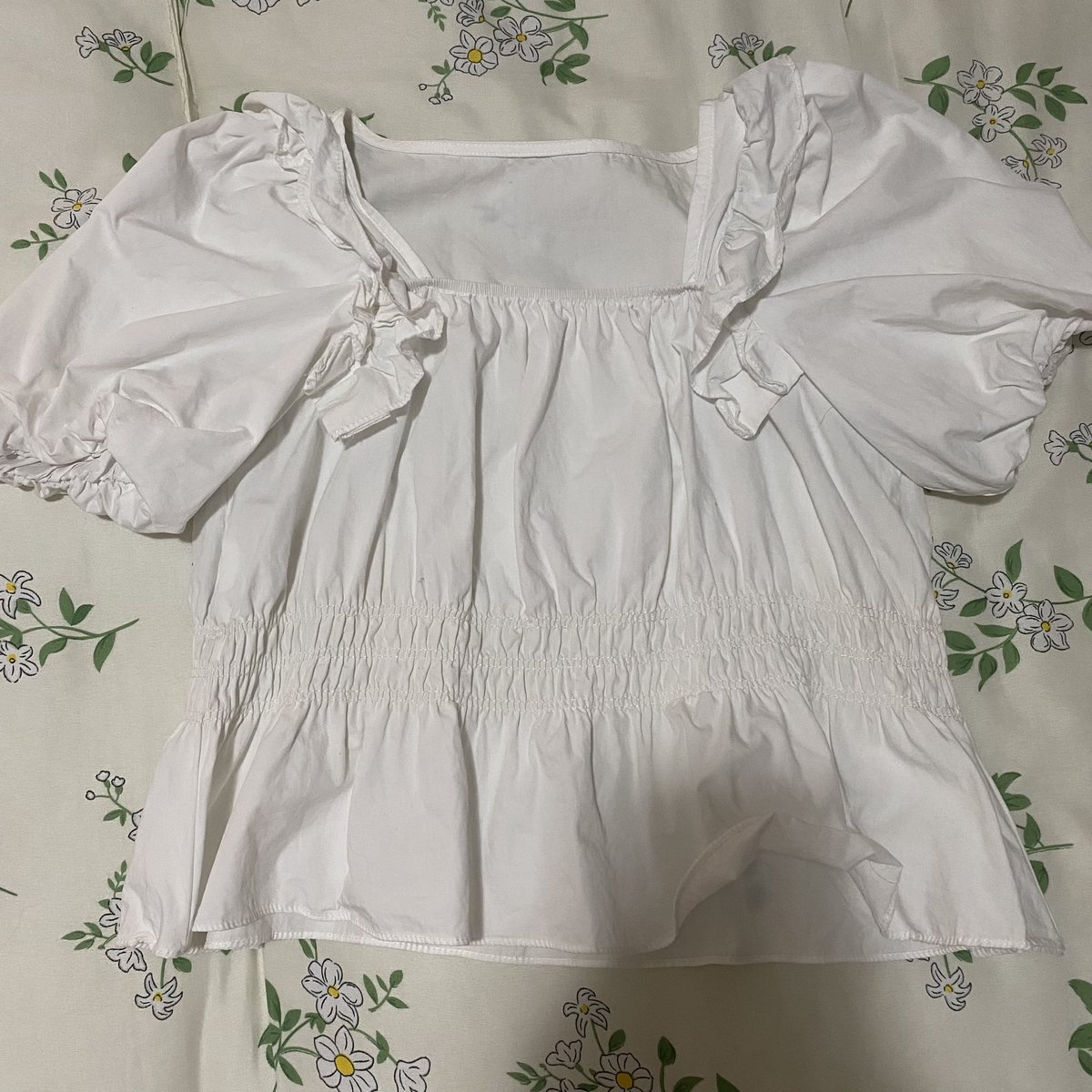 kknabe_'s tweet photo. ส่งต่อเสื้อ ชุดกระโปรงมือ 2 สภาพดีมาก
40฿ / 35฿ / 35฿
ค่าส่งเหมา 40฿

#ส่งต่อเสื้อผ้ามือ2 #ส่งต่อเสื้อผ้า #ส่งต่อเสื้อผ้ามือสอง #โล๊ะตู้เสื้อผ้า  #ส่งต่อเสื้อผ้าราคาถูก #เสื้อผ้ามือสอง https://t.co/dpc8gdoRZk