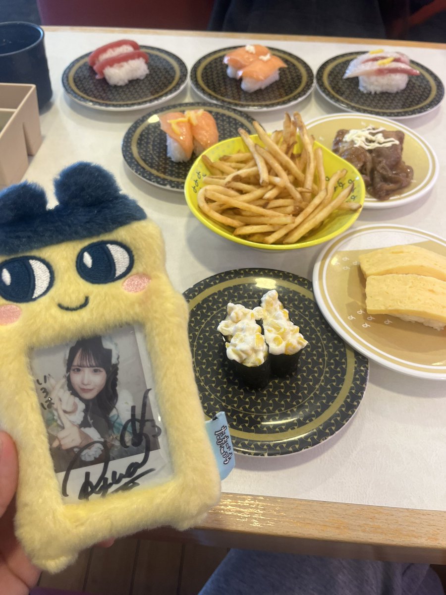 love__rina17's tweet photo. 昨日は寿司とまーらー食べた日😆😆
寿司屋大好きだけど刺身食べられない😔
 #りなの執事  #りな愛特盛りちゅー https://t.co/HYW4mASclD